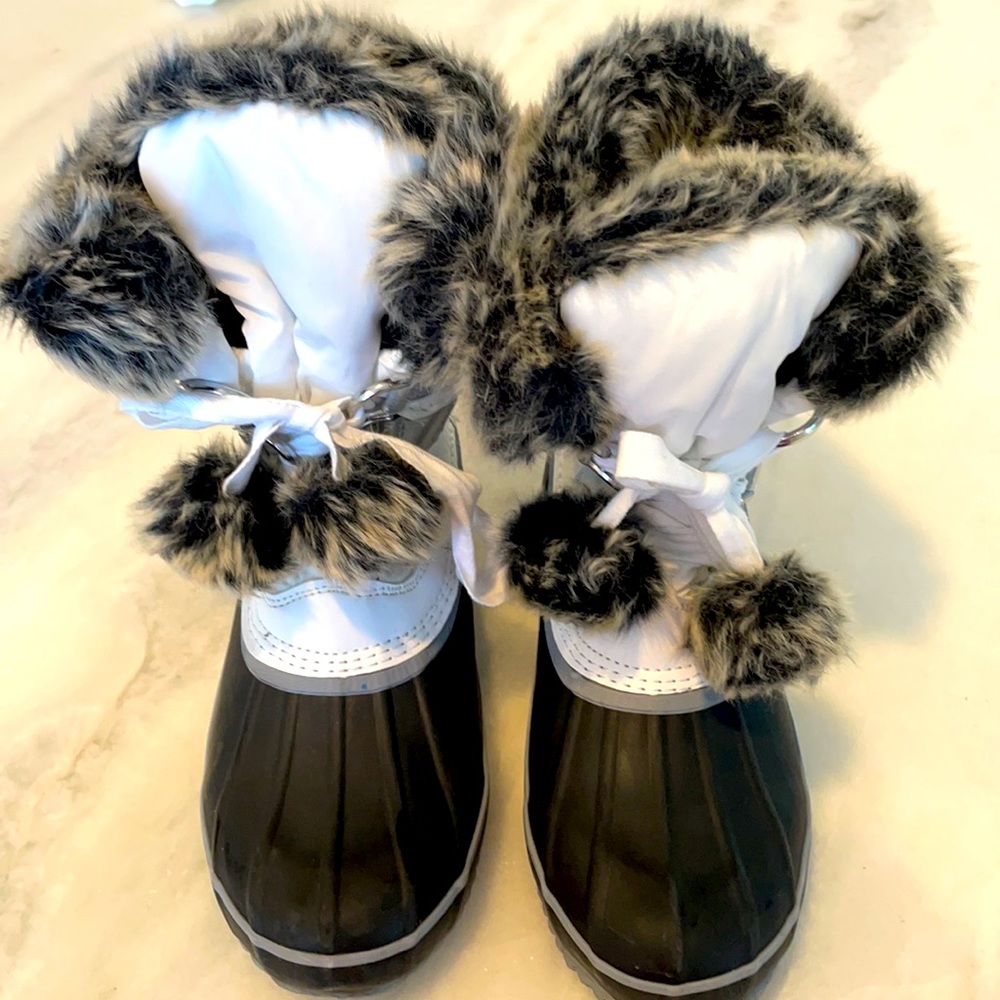 Arctic Plunge winter  boot (FUZZY)